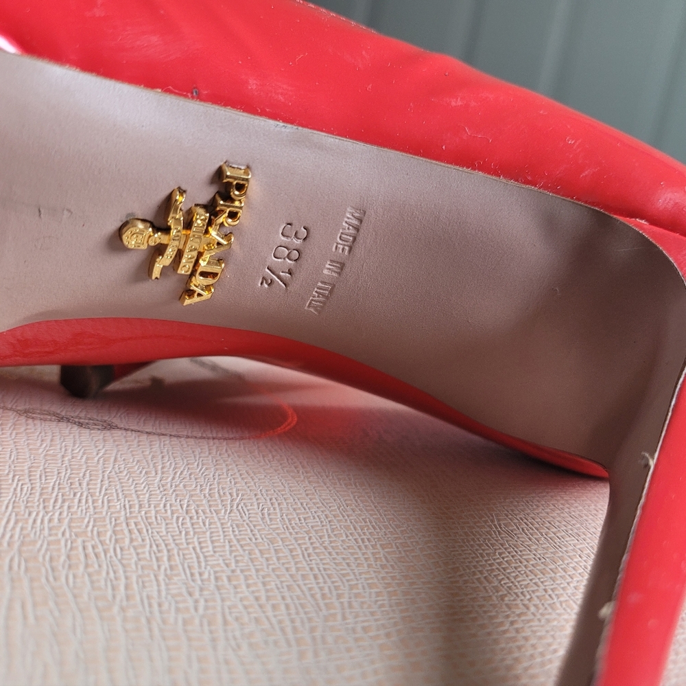 PRADA HEELS 👠 - Picture 8 of 8